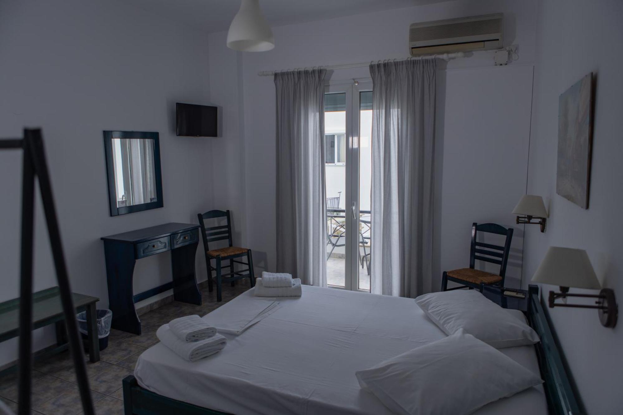 Soula Rooms Tínos Dış mekan fotoğraf